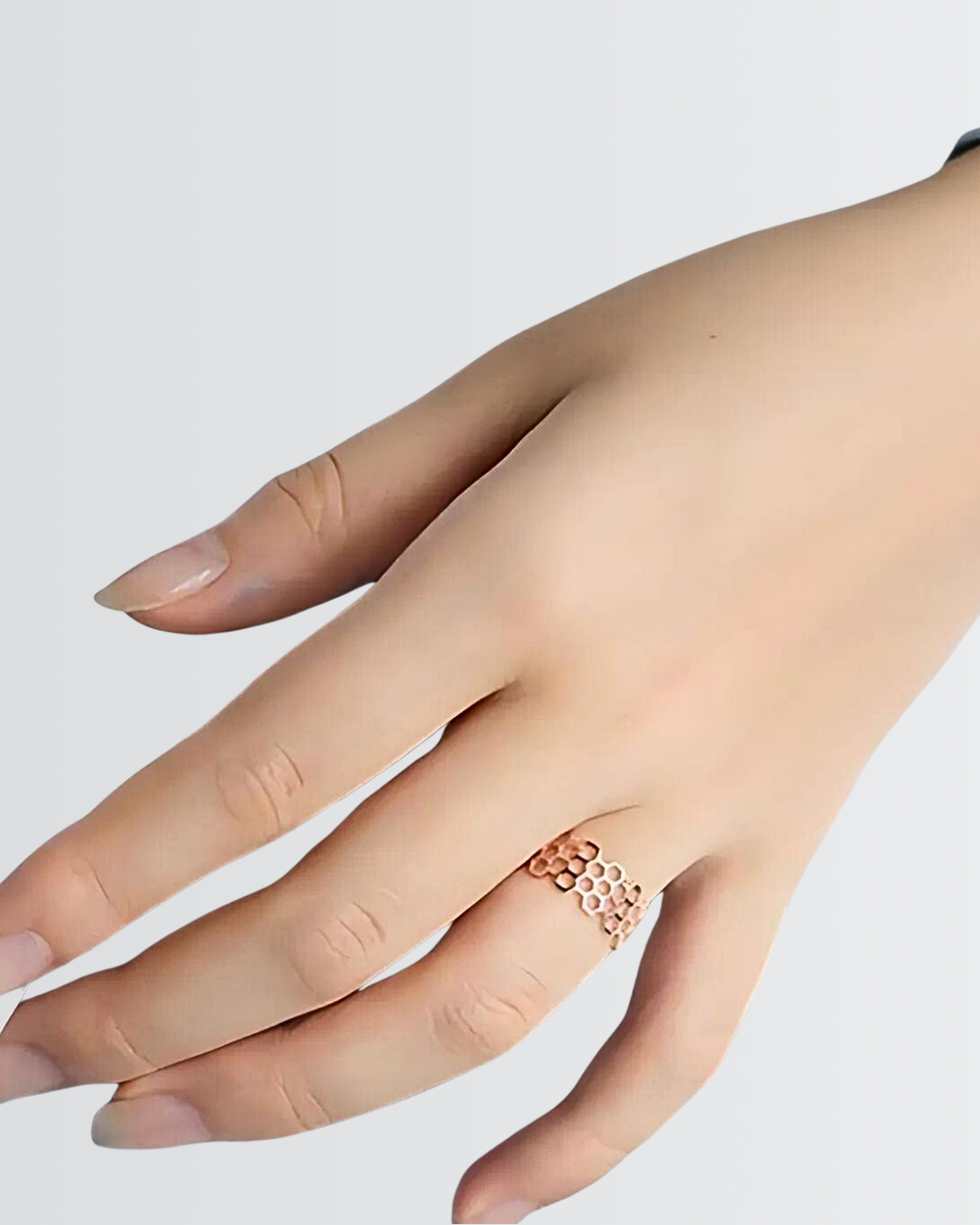 Contour Of Honeycomb Ring