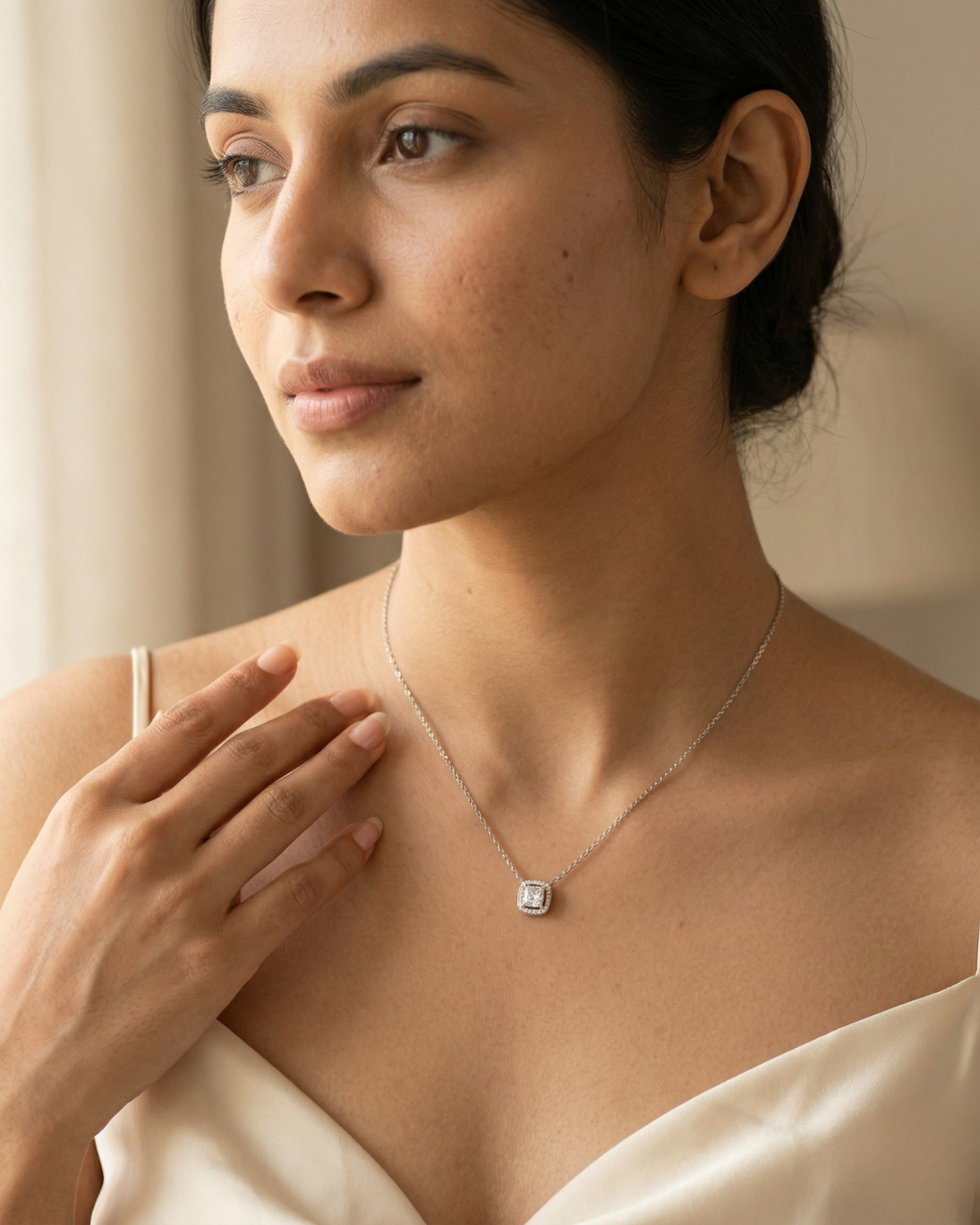 Blinglane necklace collection image