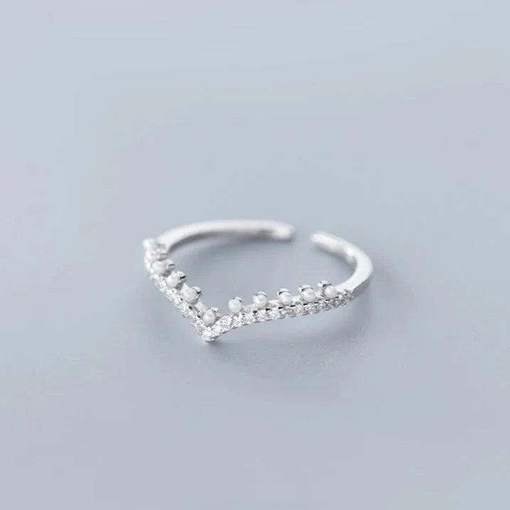 Born To Shine Minimal Ring
