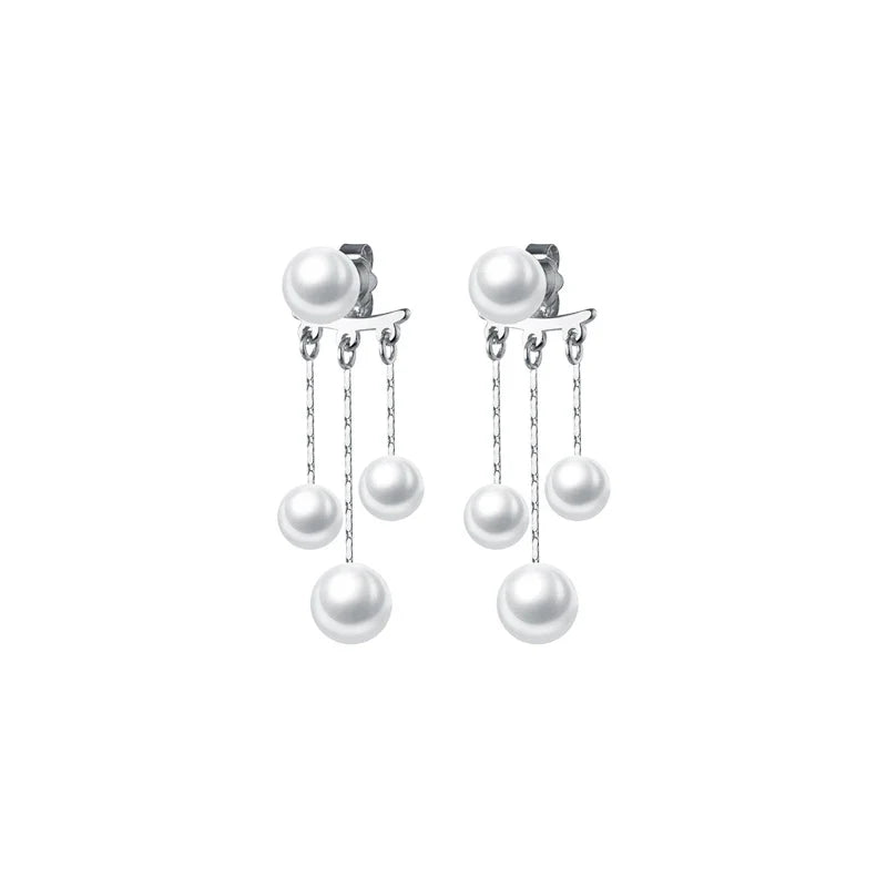 All You Need Is Pearl Earrings