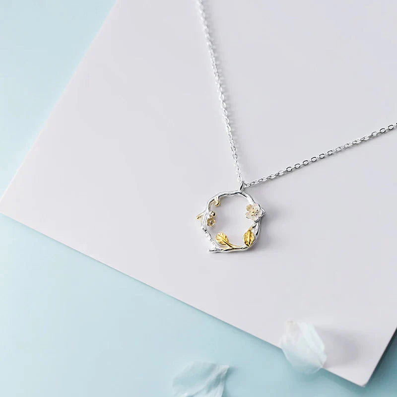 Dazzling Garland Necklace