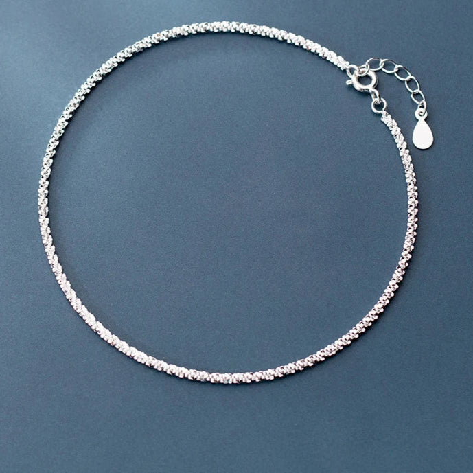 Sleek Strand Minimal Anklet