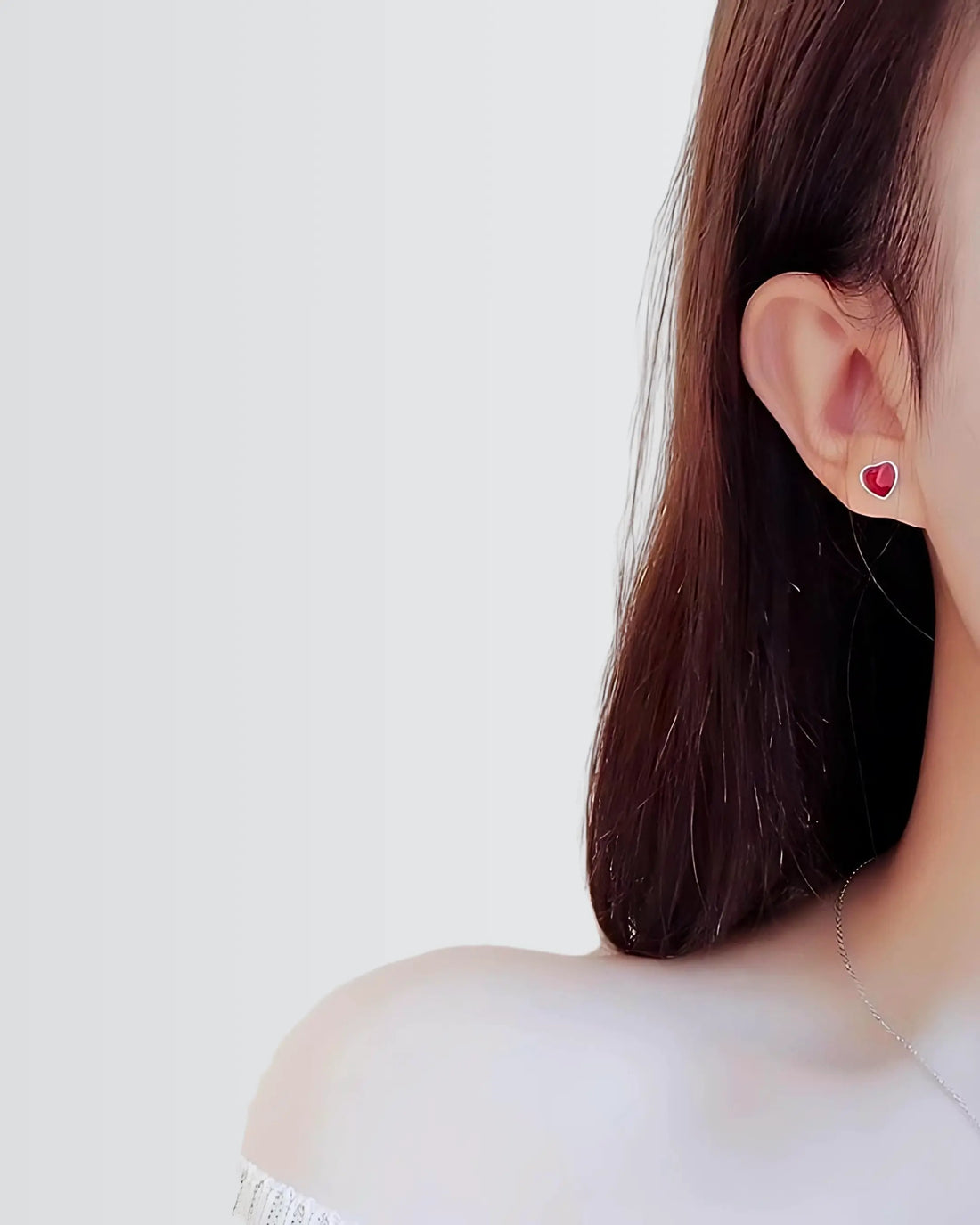 Minimal Heart Studs - Silver Earrings by BLINGLANE