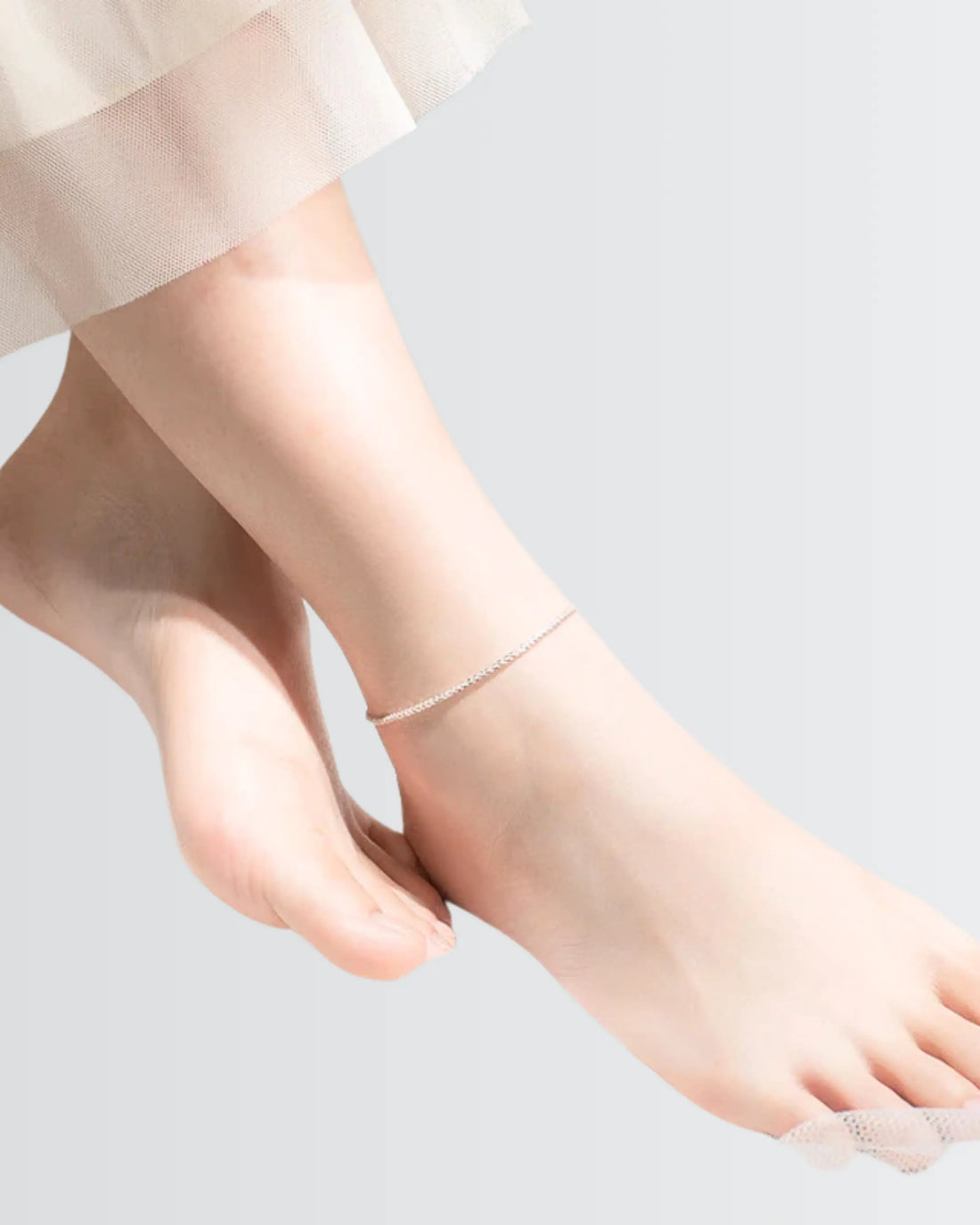 Sleek Strand Minimal Anklet - Silver Anklet by BLINGLANE