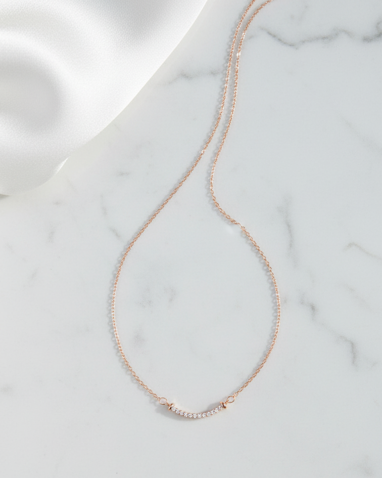 Luxe Line Minimal Necklace