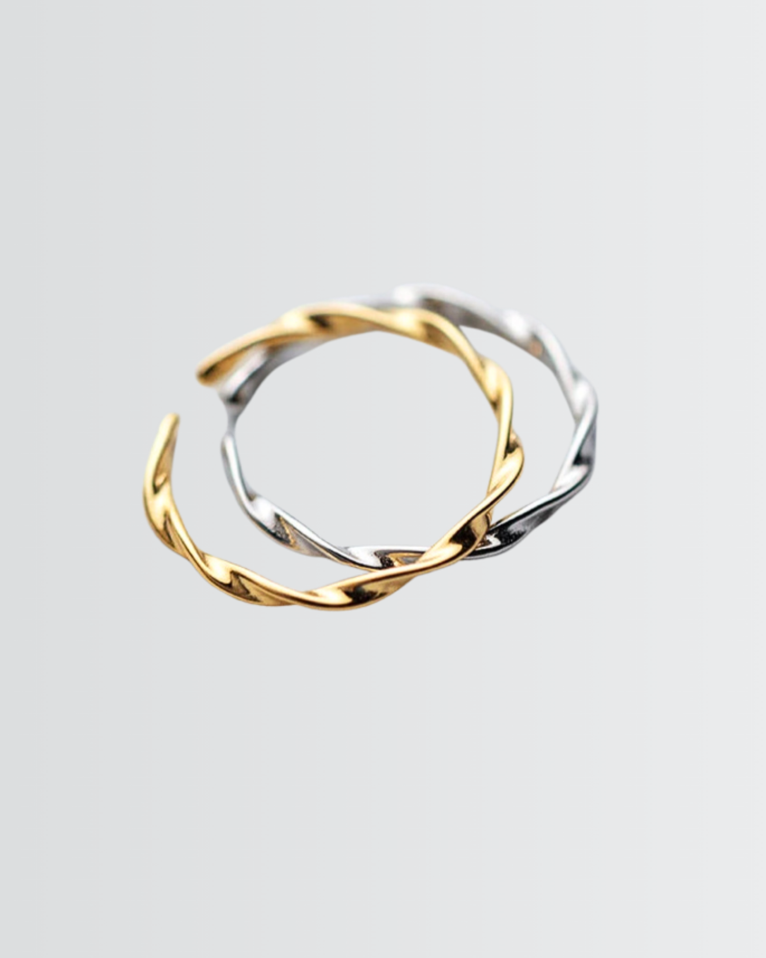 Gorgeous Curves Minimal Ring