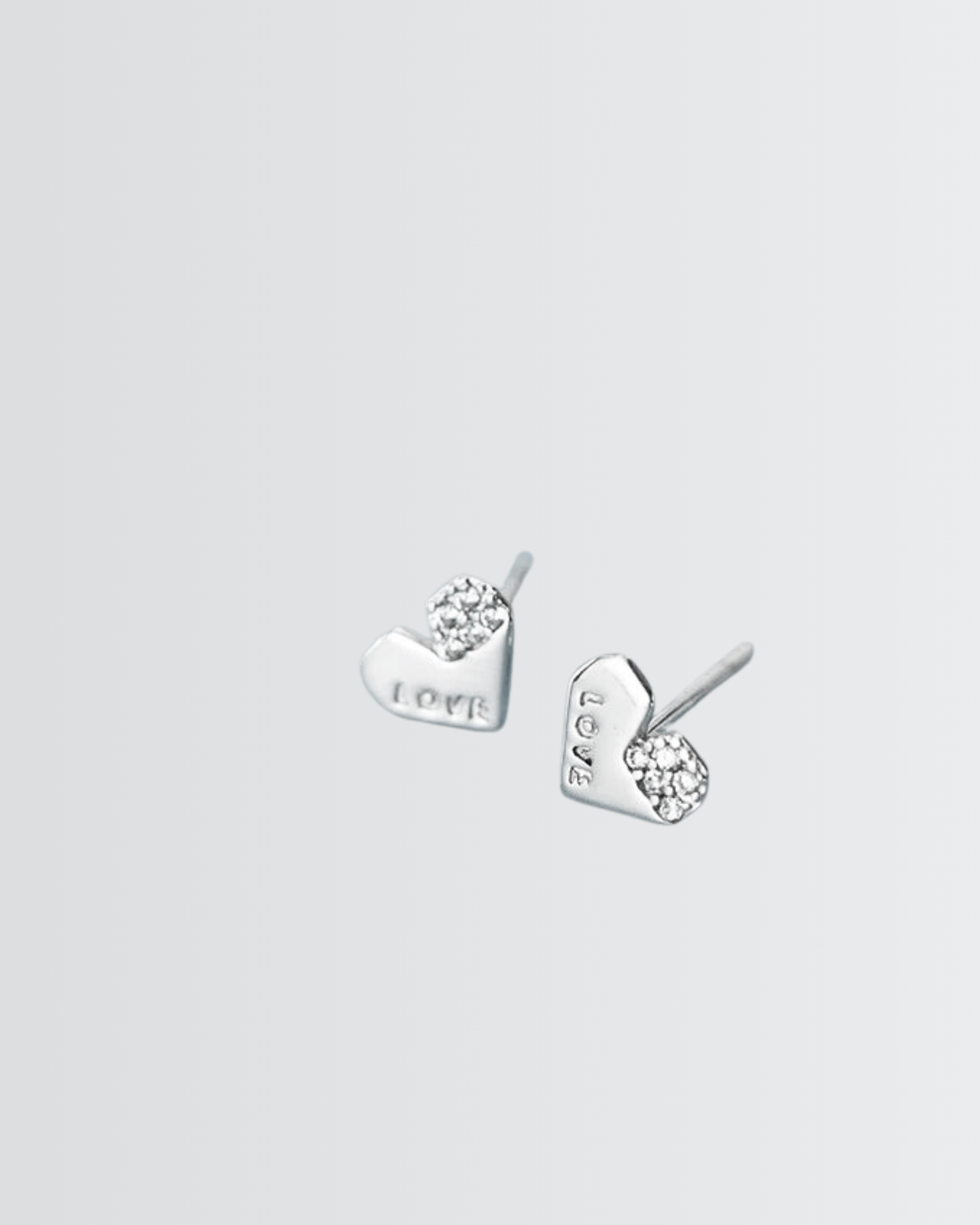 Heartlight Minimal Studs