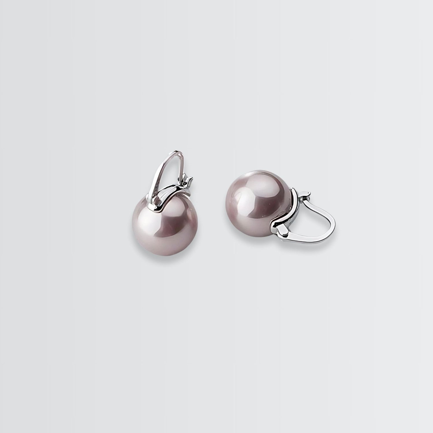 Ritzy Hazel Pearl Studs