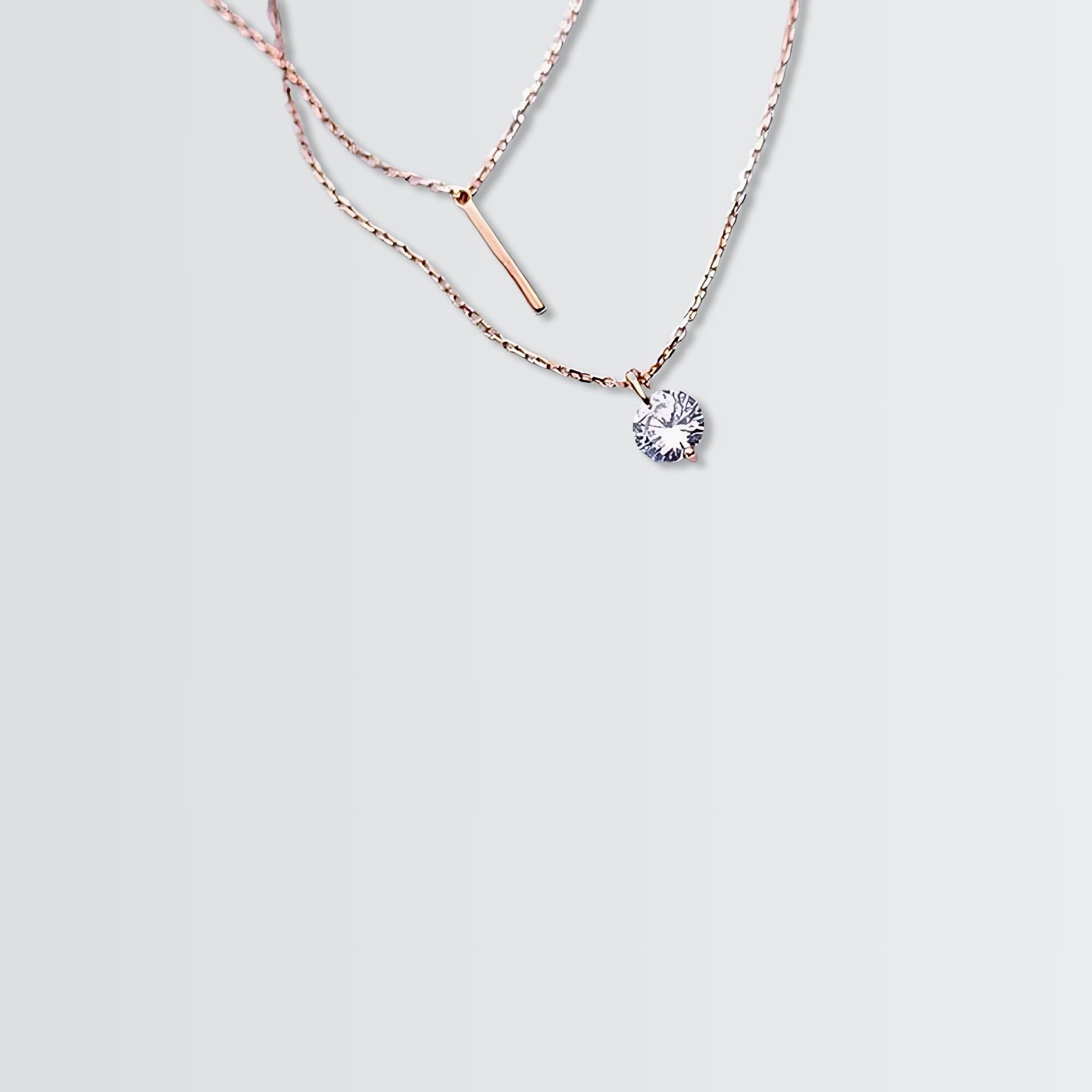 Collier à barre et solitaire scintillant