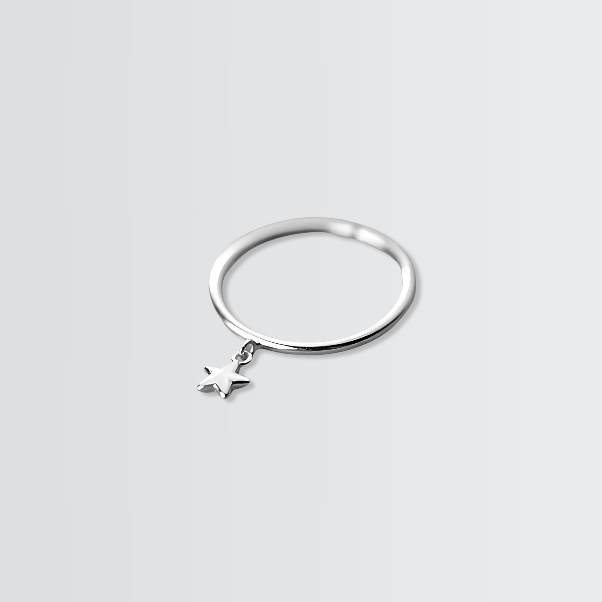 Bague à breloques minimaliste en forme d&