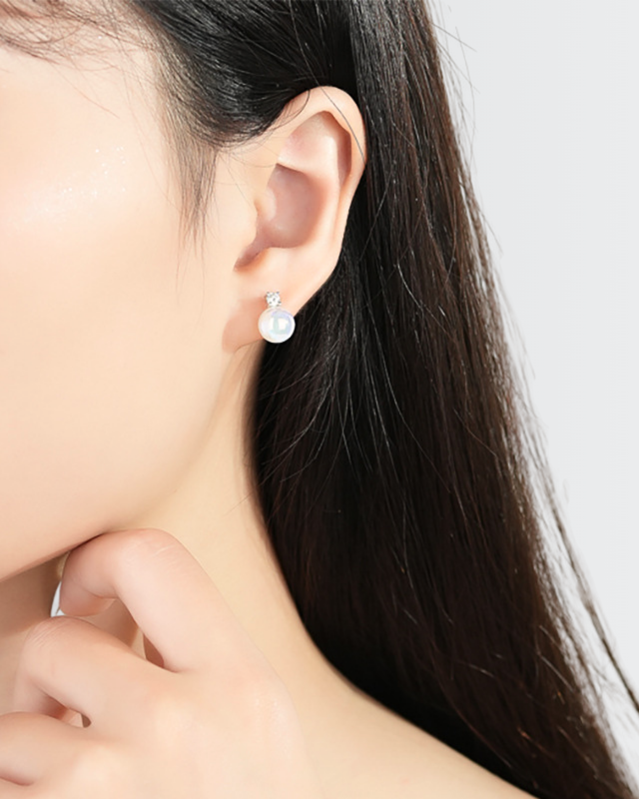 Everyday Elegance Pearl Studs