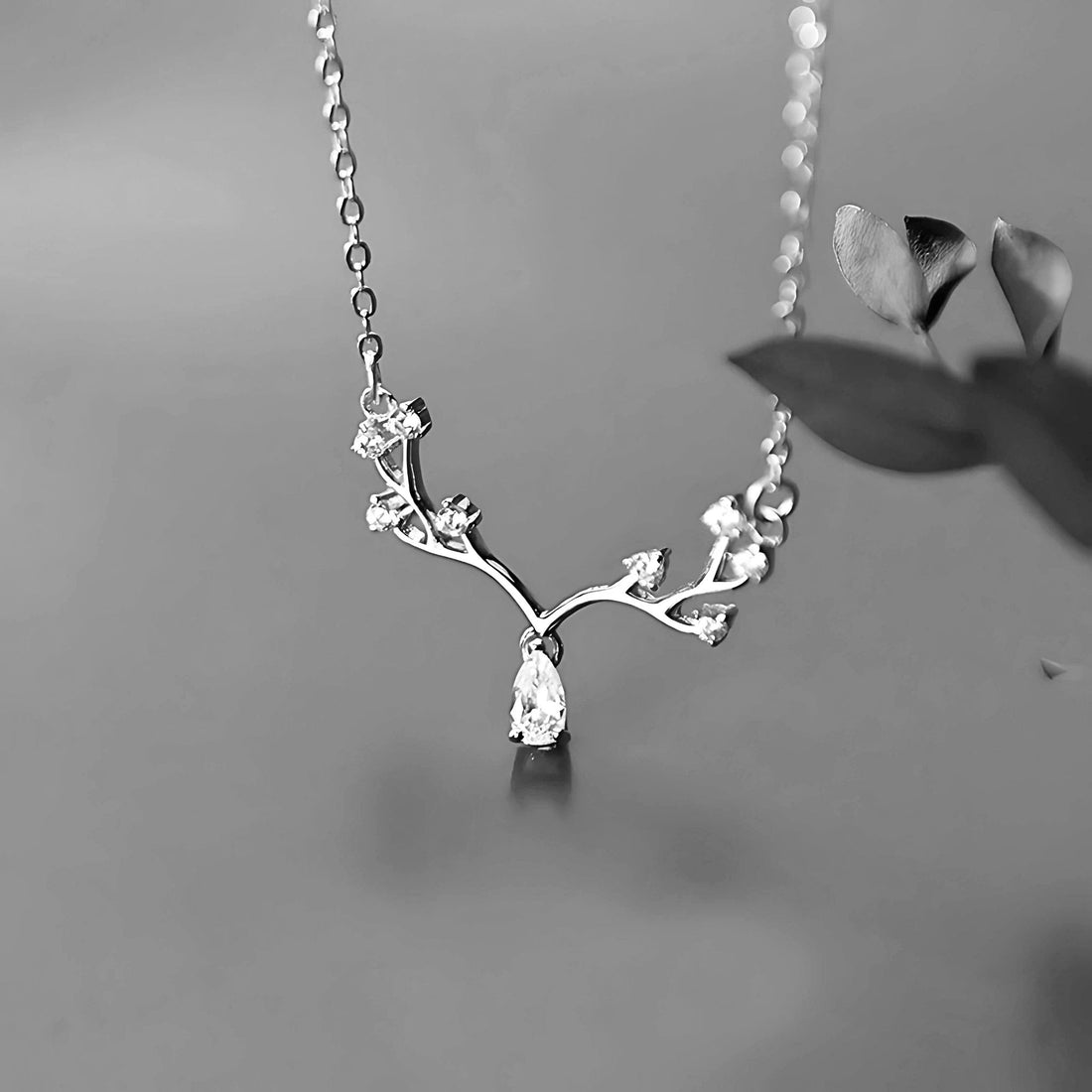 Authentic Antlers Elite Necklace