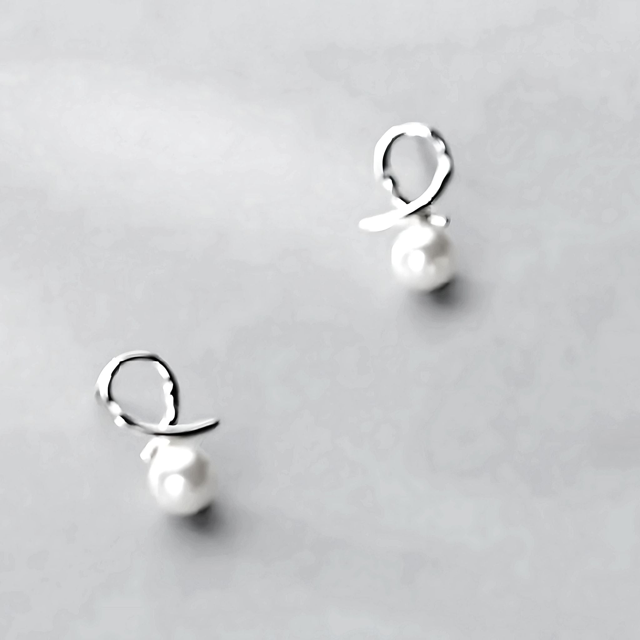 Simplified Knot Pearl Minimal Studs