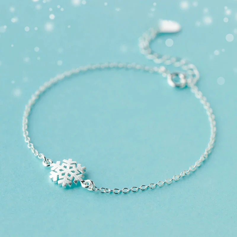 Frosted Snowflake Bracelet