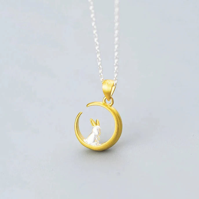 The Lucky Hopper Minimal Necklace