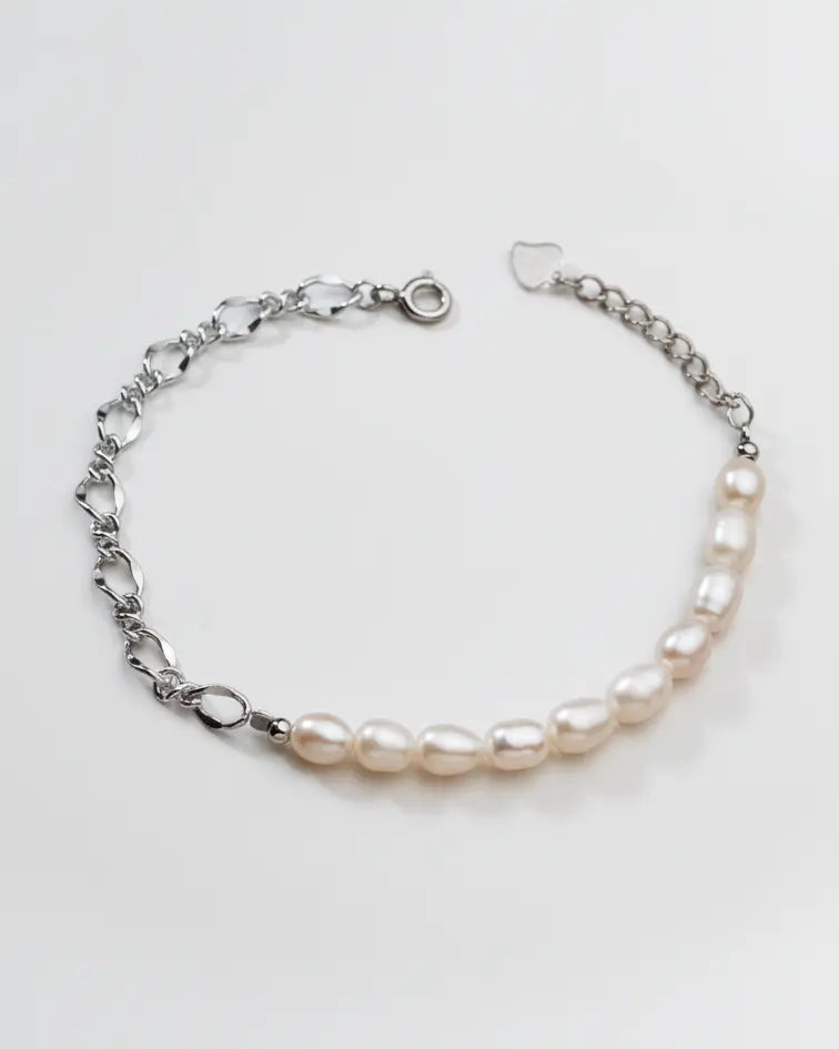 Lustre Links Pearl Bracelet -  Silver Bracelet by BLINGLANE