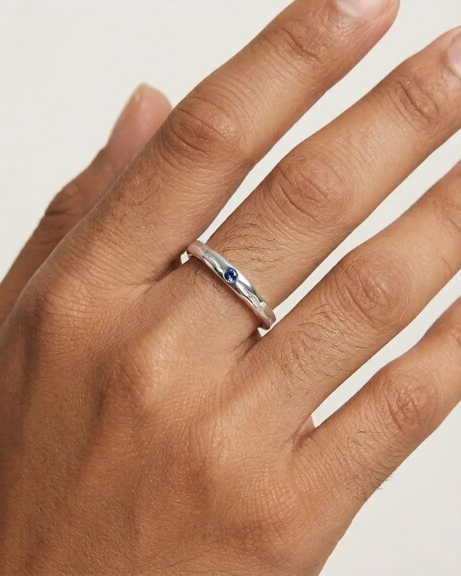 No more swiping right! Love Bands -  Silver Rings by BLINGLANE
