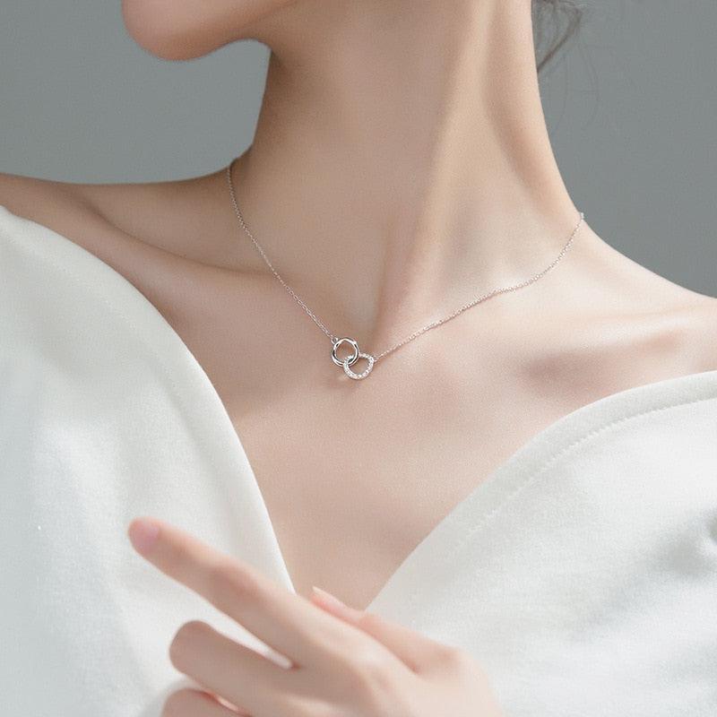 Silver Interlocking Circles Necklace - Holly & Co