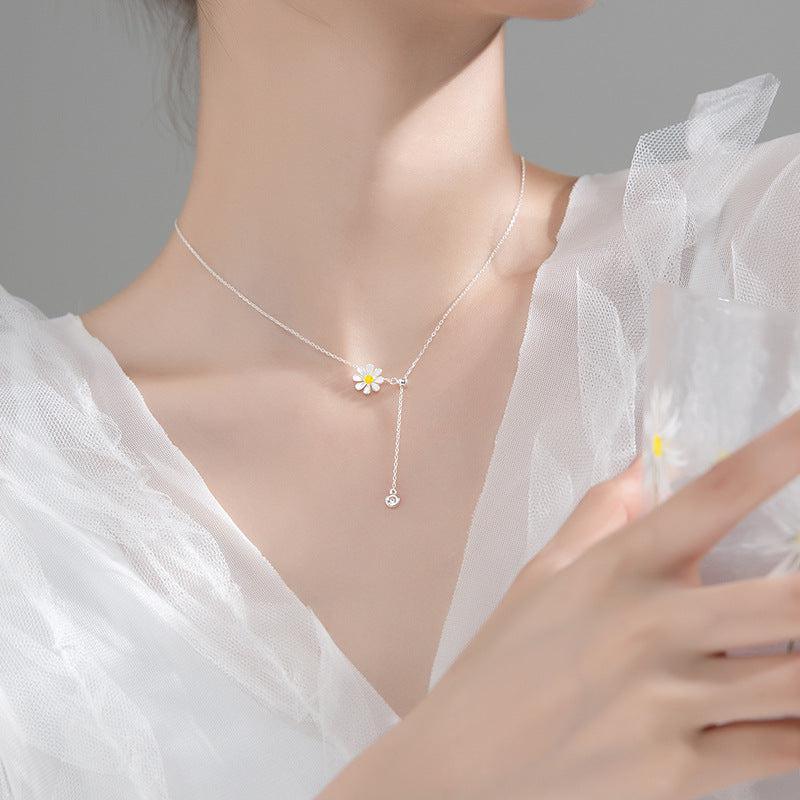 Small Daisy Flower Necklace Korean Version Small Fresh Sunflower  Chrysanthemum Clavicle Necklace Pendant Women's Jewelry