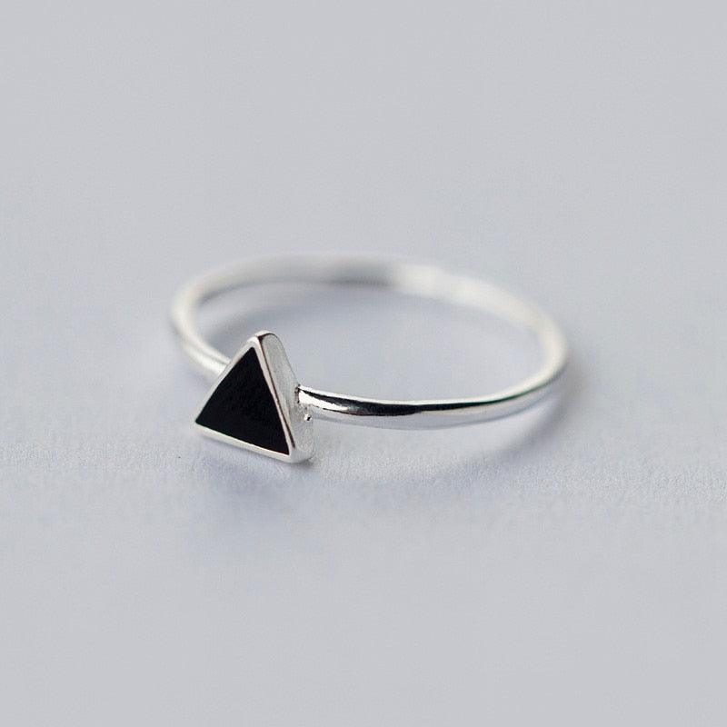 Minimal Triangle Ring - Blinglane