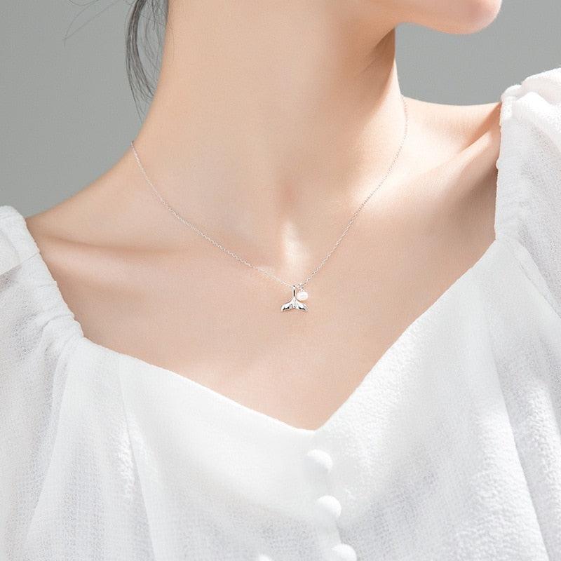 Buy Giva Sterling Silver Rose Gold Minimal Leaf Pendant For Women Online at  Best Prices in India - JioMart.