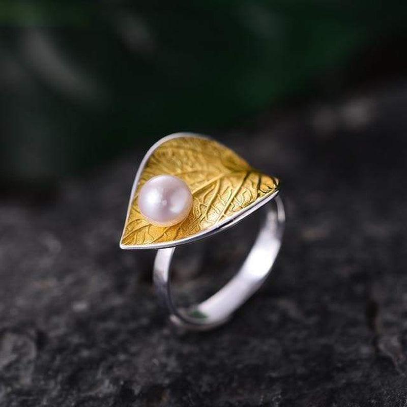Notorious Textured Leaf Pearl Ring - Blinglane